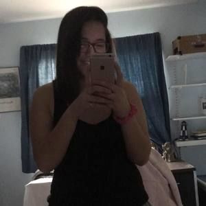 Meet your Posher, Antoinette